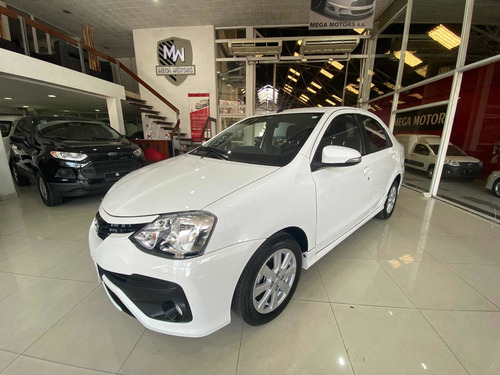 Toyota Etios 1.5 Xls 2017
