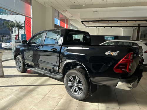 Toyota Hilux Pick-Up 2.8 Cd Srv 204Cv 4X4
