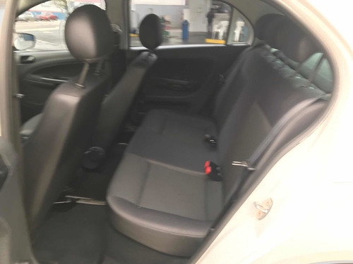 Imagem 9 de 11 de Volkswagen Gol 2020 1.0 12v Total Flex 5p