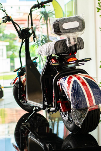 Imagem 9 de 13 de Scooter Eletrica 1500 Gloov