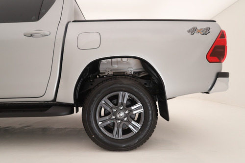 Toyota Hilux 2.8 Cd Sr 177cv 4x4