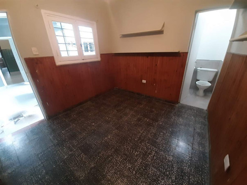Imagen 12 de 15 de Sin Honorarios! Optimiza La Rentabilidad De Tu Inversion! Casa 100% Reciclada Con Renta!