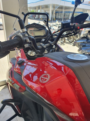 Imagen 3 de 15 de Benelli Trk 502 X