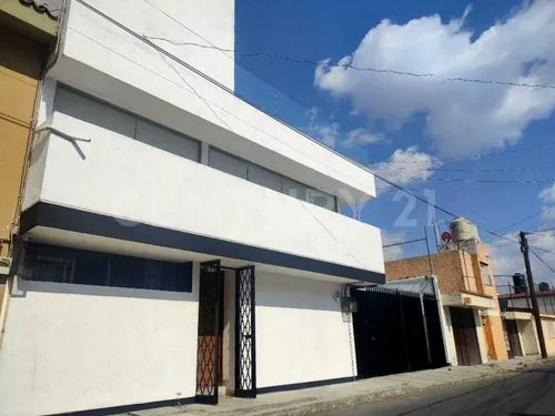 Casa En Venta Acondicionada Para Uso De Oficina En Mayorazgo
