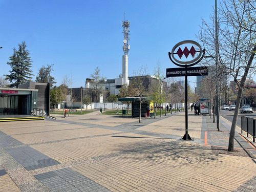 Moderno Dpto Tipo Mariposa Con Jacuzzi, 1 Cuadra Del Metro