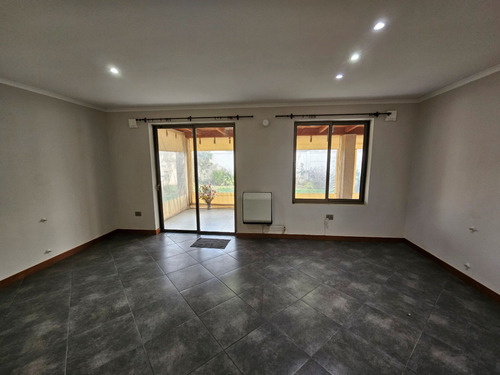 En Venta Hermosa Casa Estilo Colonial, Hacienda Esmeralda