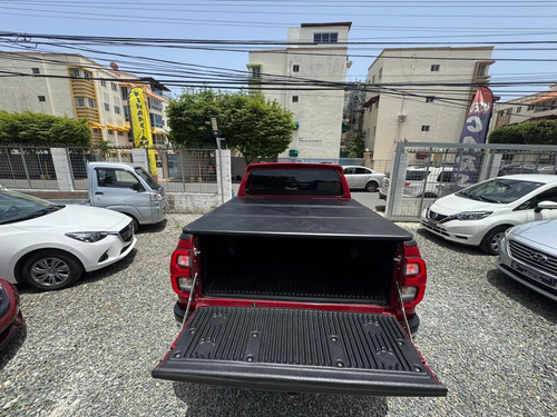 Toyota Hilux 2023 Garantía De Tres Años Financiamiento Disp