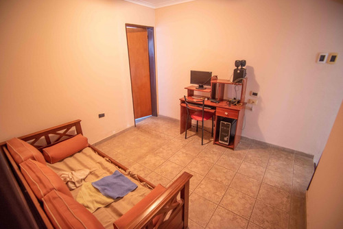 Imagen 10 de 26 de Casa En Venta Con Dpto Interno A Del Valle Y Risso