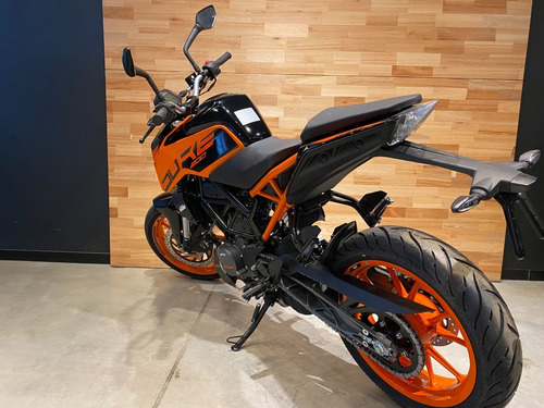 Imagen 14 de 15 de Ktm Duke 200 Ng 0km