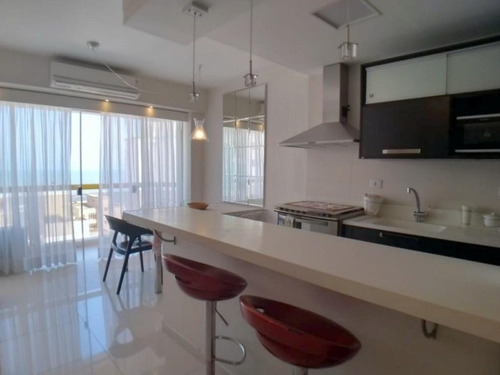 Imagem 7 de 11 de Flat - 2 Dormitórios - Praia Das Pitangueiras - Guarujá-sp - Fl0040 - 34711629