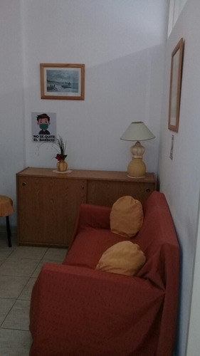 Imagen 5 de 9 de Alquiler Por Módulos De Consultorios/ Oficinas En Lanús