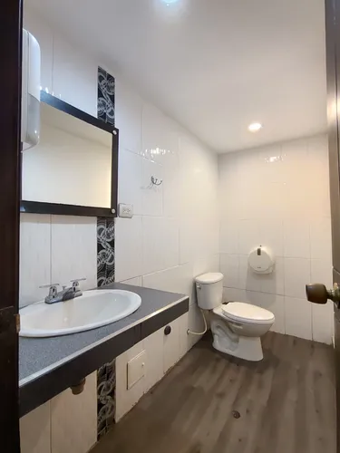 Local En Arriendo En Caobos. Cod A16973