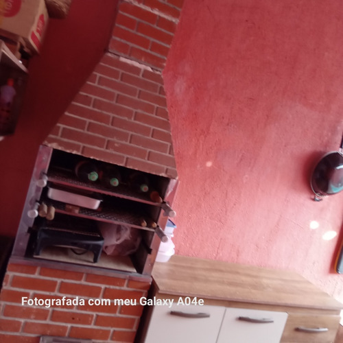 Casa Com 3 Quartos 2 Banheiros, 1 Lavabo ,piscina, Churrasqu