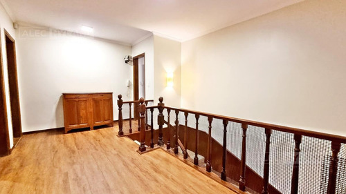 Imagen 26 de 30 de Casa Chalet Clásico En Venta Con Pileta En San Isidro- Las Lomas-jockey
