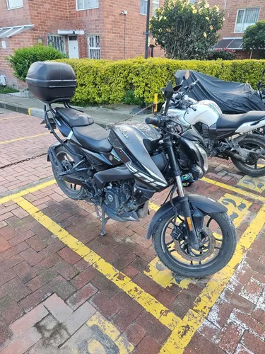 Pulsar Ns 200