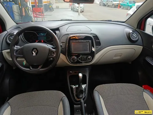 Renault Captur 2.0 Bose At