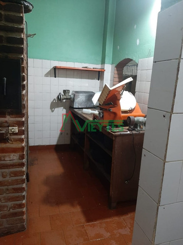 Imagen 4 de 9 de Venta Ph Al Frente Adaptado A Pizzería