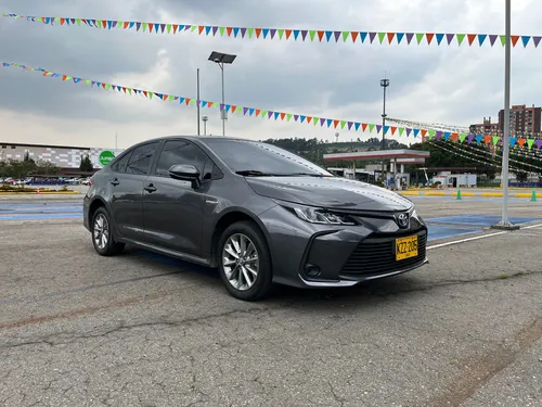 Toyota Corolla 1.8 Se-g híbrido