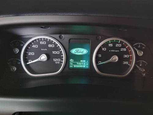 Imagem 13 de 16 de Ford Cargo 1723 2017 4x2 - 20 Mil Kms - Graneleiro
