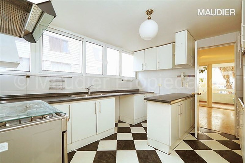 Departamento En Venta De 3 Dorm. En Vitacura