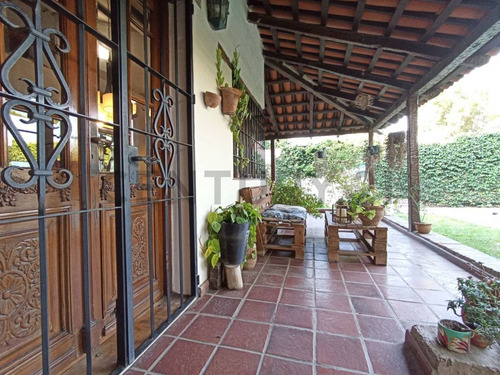 Venta Casa Estilo Colonial Frances Barrio Bajo Palermo,cordo