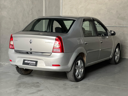 Renault Logan 1.6 Expression Hi-torque 4p