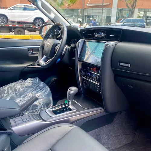 Toyota Fortuner Srx 4x4