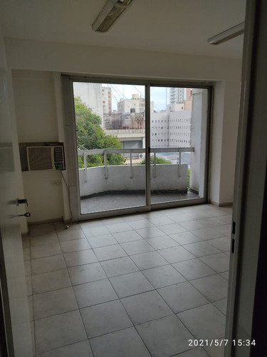 Venta-oficina Microcentro De Cordoba