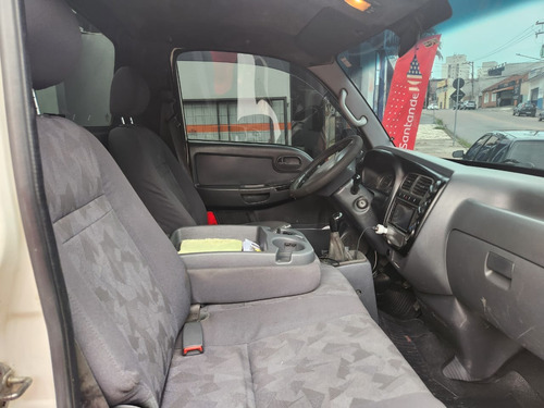 Kia Bongo 2.5 Std 4x2 Rs Turbo S/ Carroceria 2p