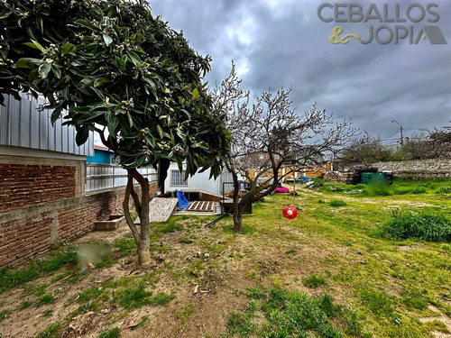 Casa En Venta De 2 Dorm. En Quilpué