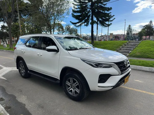 Toyota Fortuner 2.8l