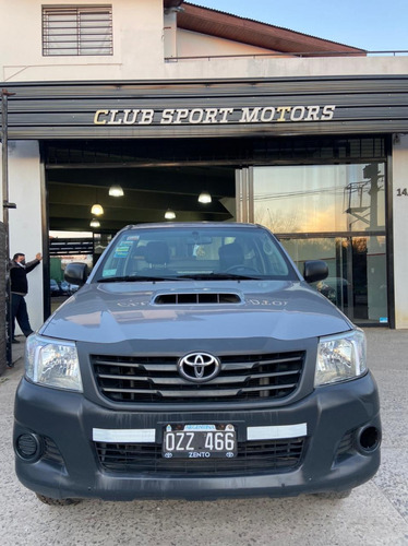 Imagen 1 de 8 de Toyota Hilux 2.5 Cs Dx Pack 120cv 4x2 - D3 2015