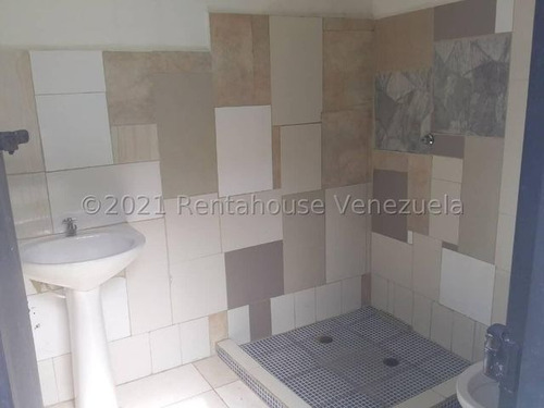 Imagen 4 de 30 de Galpones En Venta Zona Centro Barquisimeto 22-3296 @m