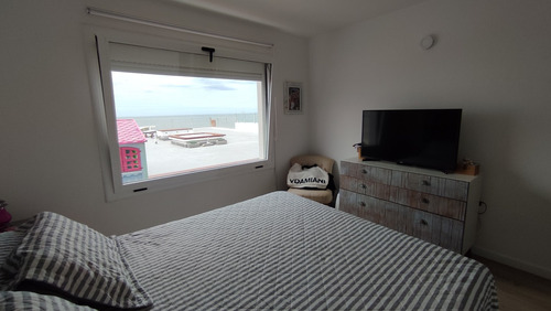 Imagen 16 de 24 de Vende Apartamento 3 Dormitorios, 2 Baños Y Terraza De 160 M2