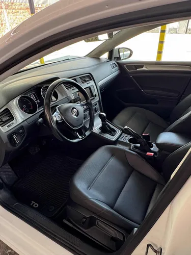 Golf Diesel Americano Con Título, Pedimento Y Factura.