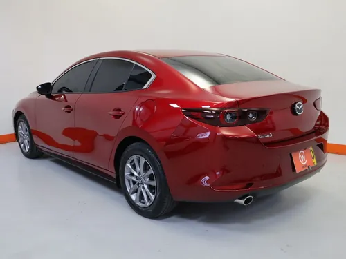 Mazda 3 TOURING 2.0 AT HÍBRIDO