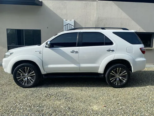 Toyota Fortuner 2.7l 4x2