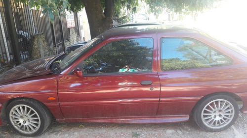 Ford Escort 1.8 Coupe Si 1998
