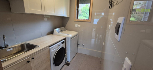 Casa En Venta De 4 Dorm. En Frutillar