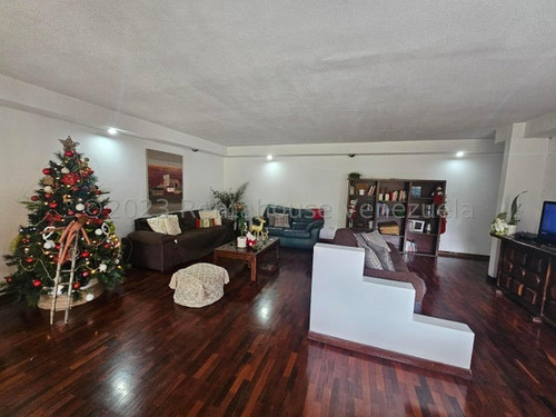 Venta De Apartamento En La Alameda