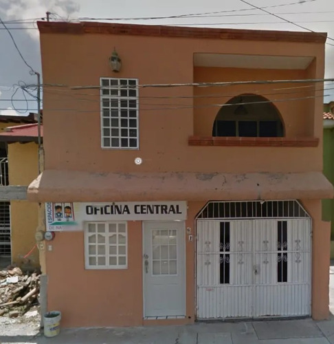 Casa En Venta En Jacarandas Tepic Nayarit Lf*