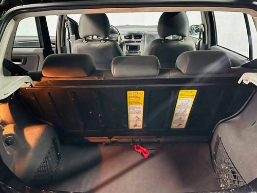 Imagem 12 de 13 de Volkswagen Crossfox 1.6 Mi Flex 8v 4p Manual