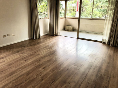 Departamento En Venta De 4d-3b En Las Condes