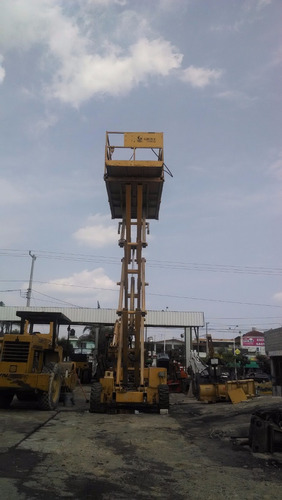 Imagen 1 de 7 de Elevador De Personal Tipo Tijera Marca Grove 25 Ft Año 1996