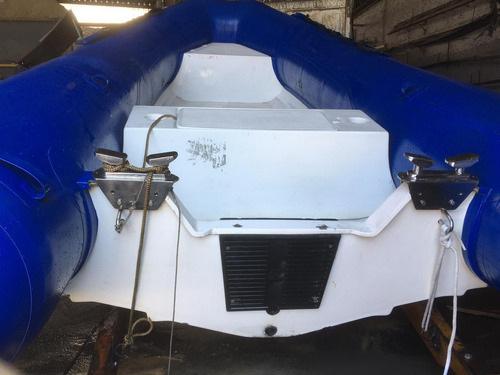 Imagem 2 de 8 de Bote Inflavel Zefir