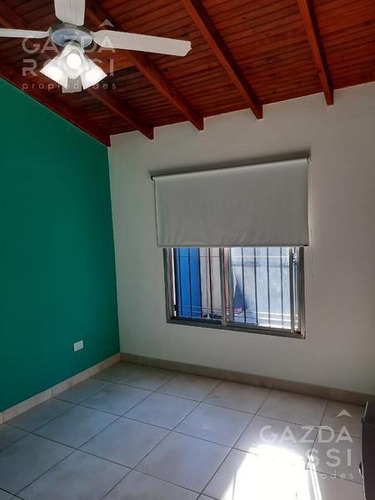 Imagen 5 de 25 de Casa - Jose Marmol