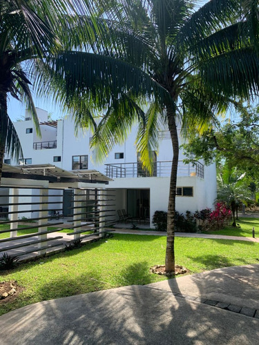 ¡tu Hogar En El Paraíso! Casa En Renta En Residencial Bali, Disfruta De Amplias Terrazas, Abundante Luz Natural Y Atardeceres Espectaculares. Un Espacio Perfecto Para Relajarte!