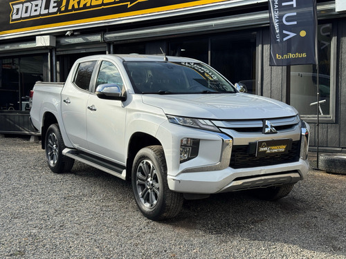 Mitsubishi L200 DAKAR HP 4X4 2.4 DAKAR HP
