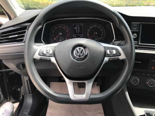 Imagen 2 de 14 de Volkswagen Jetta Trendline Paquete Comfortline 4 Puertas