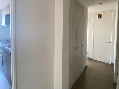 Amplio Depto En Arriendo 3d/2b Con Vista Despejada